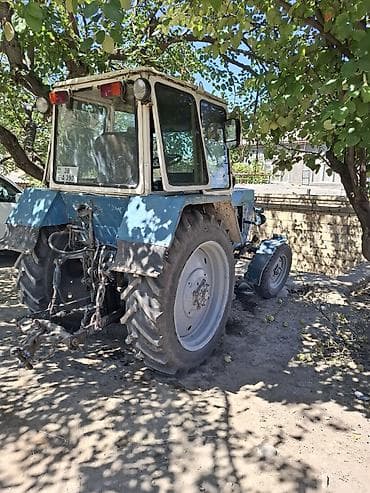Ticarət printerləri və skanerləri: MTZ tipli kənd təsərrüfatı traktoru və qoşqu Traktor: - Kabinli — 1