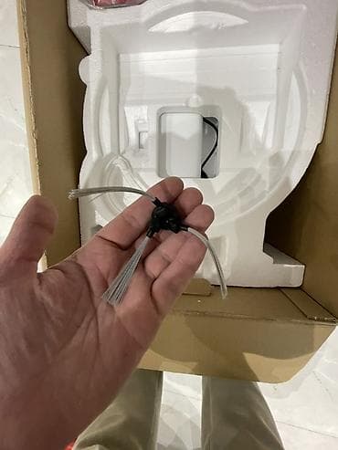 buxar tozsoran: Samsung Jet Bot+ robot tozsoran (ağıllı xəritələmə və özünü boşaltma — 9