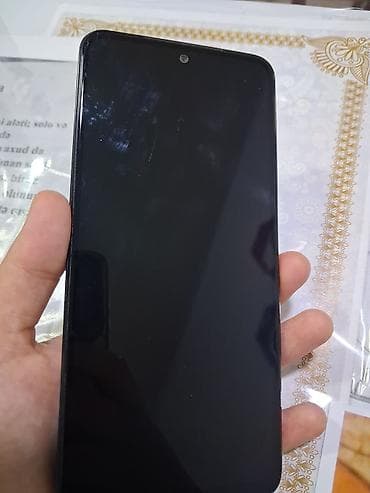 philips xenium 9@9q: Redmi Note 11 - 6.43" punch‑hole ekran, nazik çərçivələr - Arxa — 1