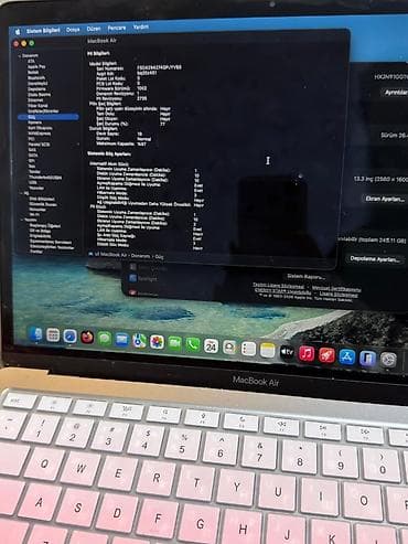 Apple MacBook, 13.3 ", Apple M1, 256 ГБ — 4