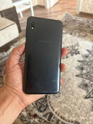 galaxy folder 2: Samsung Galaxy A10, 32 GB, rəng - Qara, İki sim kartlı — 2
