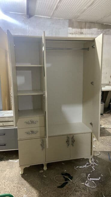 asilqan 58 azn: Yeni, Açılan, 3 qapılı Düz dolab, Şifonyer — 2