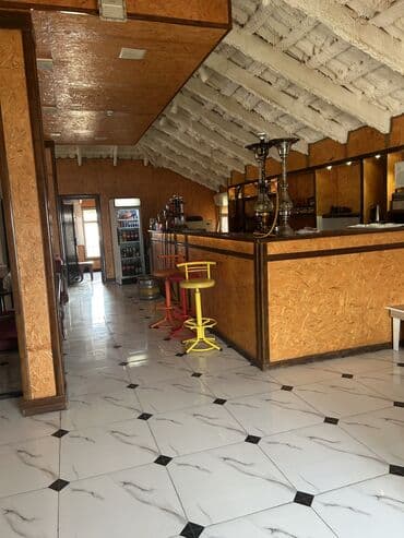 dəyanət liseyi illik qiymeti: Ofisiant tələb olunur, Bilyard klubu, 18-29 yaş, 1-2 illik təcrübə — 1