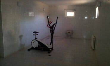 heyət evi: 8 otaq, 220 kv. m, Orta təmir — 5