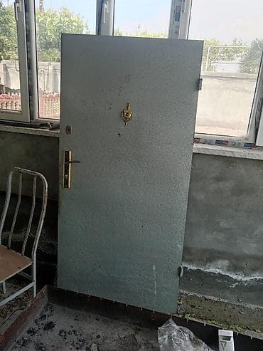 İşlənmiş Giriş qapısı Çərçivə ilə, Zəmanətsiz, Ünvandan götürmə