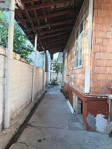 agdasda satilan evler: 3 otaqlı, 4 kv. m — 6