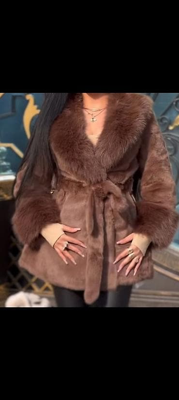 Yenidir . 110 azn RAZMER standart