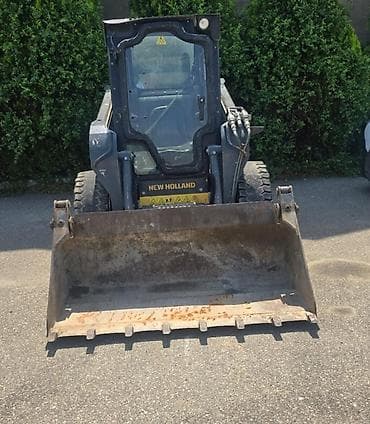 new holland: New Holland skid steer yükləyici (kompakt mini yükləyici) - — 2