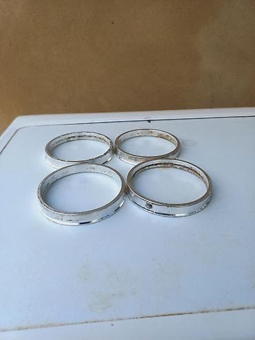 mercedes motor: Məhsul: Metal halqa üzüklər (4 ədəd dəst) Təsvir: - Paslanmayan polad — 6