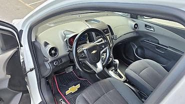 mator yastigi: Chevrolet 1600, 2011 il — 4