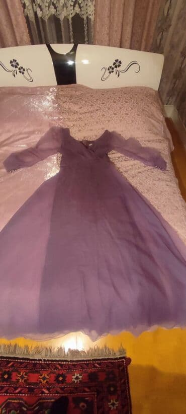 ziyafət paltar: Ziyafət donu, Maksi — 1