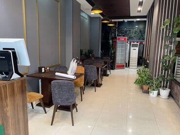 sumqayit bulvarinda restoranlar: Nərimanov metrosuna yaxin yerləşən pab olan ayi 4000 azn kirayə — 2