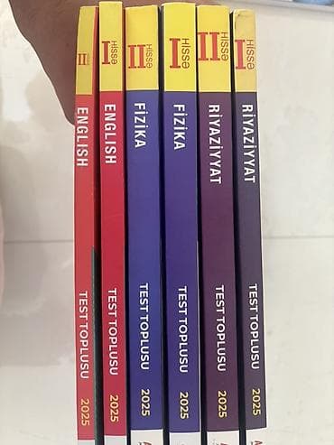 Kitablar və jurnallar: Məhsul: Abituriyent “Test Toplusu” kitabları dəsti. Şəkildə görülən — 2