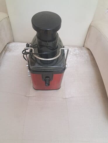 Сепараторы: Соковыжималка Blackbird, Центробежная — 2