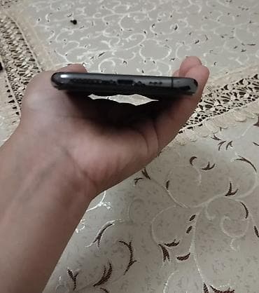 iphone telefonlar ucuz: IPhone X, Space Gray, Face ID — 3