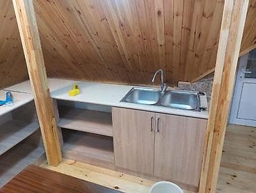 qubada ipoteka evler: Kirayə verilir. Müqavilə bağlanılır və qiyməti adam sayı nəzərdə — 5