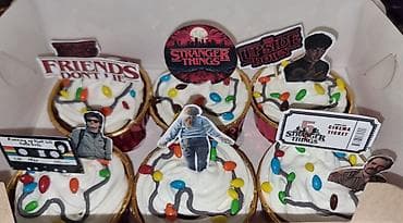 dekor toy ucun: Məhsul: Stranger Things temalı kapkeyklər Biri 2,50 manata vanili — 2