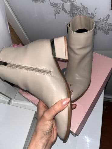 platforma qadın krossovkaları: Ölçü: 39, rəng - Bej, İşlənmiş — 2