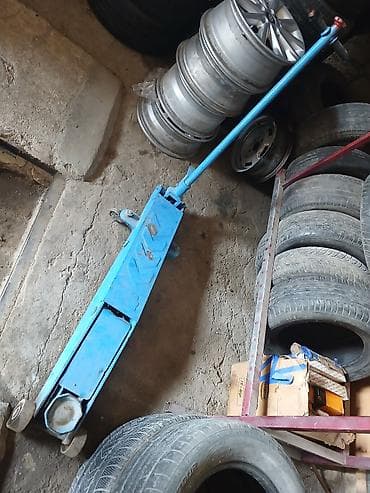 lizing avtomobil: Danqirat 6 tonnuq 400 m teze kimidi Peşəkar hidravlik döşəmə domkratı — 1