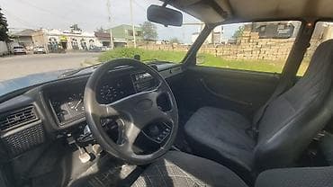 mercedes r17 disk: VAZ 2107 sedan - Kuzov: 4 qapılı sedan, göy rəngli (ön sol — 6