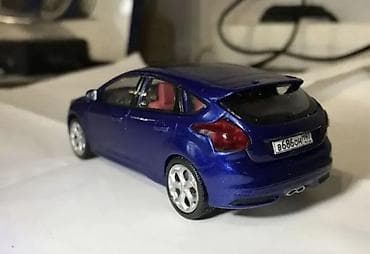 İdman və istirahət: Qara rəngli metal oyuncaq maşın modeli - Marka/model üslubu: sedan — 9