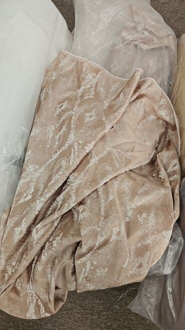 toxuma ip: Pudra-bej rəngdə dekorativ parçalar - Material: yumşaq, atlas — 1