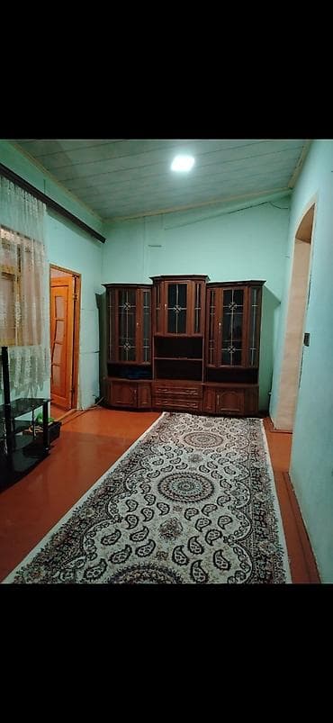 kitap refi: İkinəfərlik çarpayı, Dolab — 10