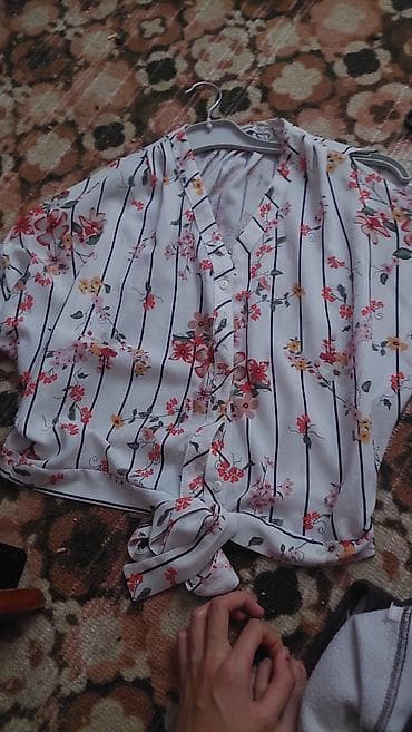 Toy paltarları və aksesuarları: Cox gozel qalir eyinde, s,m gedir. 2defe geyinmiwem — 2