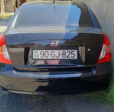 Avtomobil satışı: Hyundai Accent sedan – qara rəng - Kuzov: 4 qapılı sedan, qara rəng — 6
