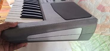 Sintezator, Korg