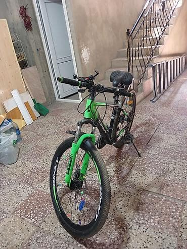 giant: GİNAT dağ velosipedi - Çərçivə: yüngül alaşımlı, idman geometriyası — 6