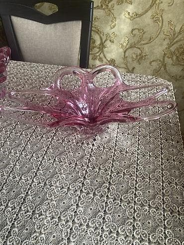 qab rəfi: Künc üçün vitrinli bufet və dekorativ qab dəsti - Material: tünd qoz — 4