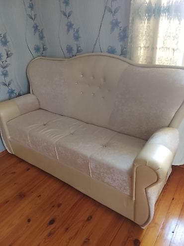 kuncluk divan: Divan — 3