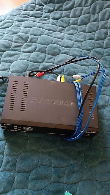 EVROMAX 777 HD rəqəmsal peyk qəbuledicisi + LCD/Plazma divar asqısı