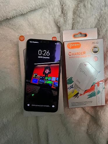 mi 17 pro max: Xiaomi Mi 8 Lite, 64 GB, rəng - Qara, 
 Barmaq izi, Face ID — 4