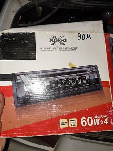 pioner maqintafon: Maqnitol, AUX — 4