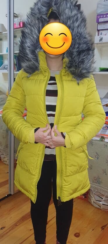 женские спортивные костюмы на флисе: В идеальном состоянии!Размер S . 40 ман.Не звонить,писать на ватсап — 5