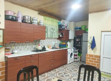 BYD: Ramani Savxoz Da Yola Yaxin temirli ici eşyali Adelni heyet evi kiraye — 1