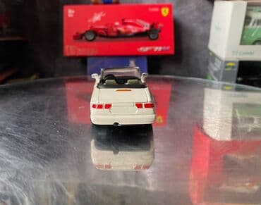 антискользящие коврики: Коллекционная модель Alfa Romeo Spider crème 1989 NewRay Scale 1:43 — 11