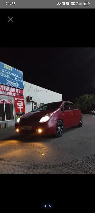 Toyota Prius hibrid, liftback (2-ci nəsil) - Rəng: tünd