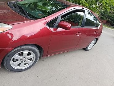qəzalı avto: Toyota Prius: 1.5 l | 2005 il Sedan — 4