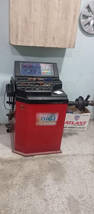 Оборудование для бизнеса: Avtomobil təkər servisi üçün avadanlıq dəsti Paketə daxildir: - — 6