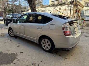 Toyota: Toyota Prius: 1.5 л | 2008 г. Хэтчбэк — 9