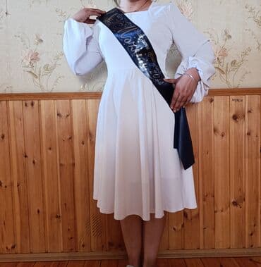 Hicab: Son zəng üçün tikilib, 1 dəfə geyinilib. Ziyafətlərdə, son zəngi — 2