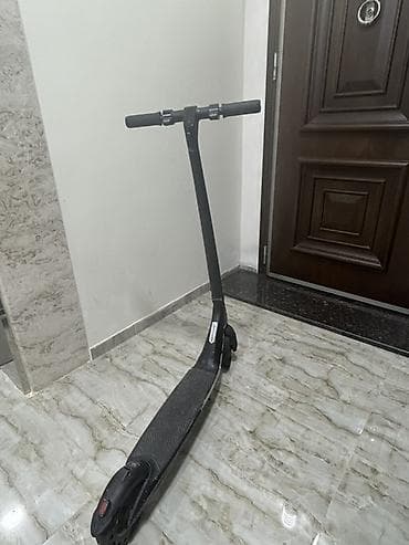 Elektrik skuter Joyor – qara rəng - Şəhər içi rahat hərəkət üçün