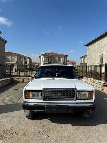 VAZ (LADA) 2107: 1.5 l | 2005 il 26000 km Sedan