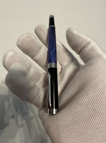 dəftər qələm: Qələm blue BOSS 2x ədəd özəl dizayn edilmiş qələm İstehsal: İtaliya — 4