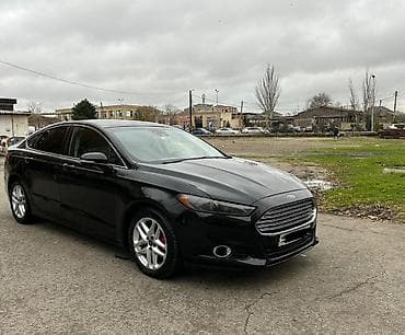 audi rs q3 2.5 tfsi: Ford Fusion: 1.5 l | 2016 il 181100 km Sedan — 9