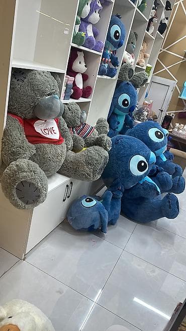 Uşaq geyimi və ayaqqabıları: Teddy ve ferqli madeller 8 marta ozel endirimde Teddy 1.20cm 85azn — 1