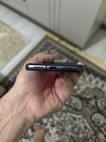 google pixel 8 pro xl: Google Pixel 8, 128 GB, rəng - Qara, Qırıq — 5